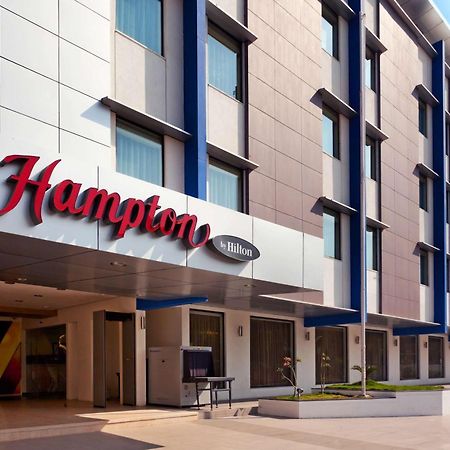 Hampton By Hilton Vadodara-Alkapuri Exteriér fotografie